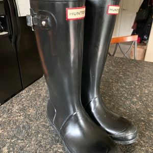 Hunter boots (girl size 4, women’s size 7)
